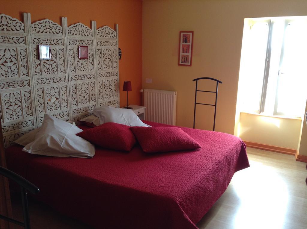 Chambres D'Hotes L'En Haut Des Vignes Mérignac 客房 照片