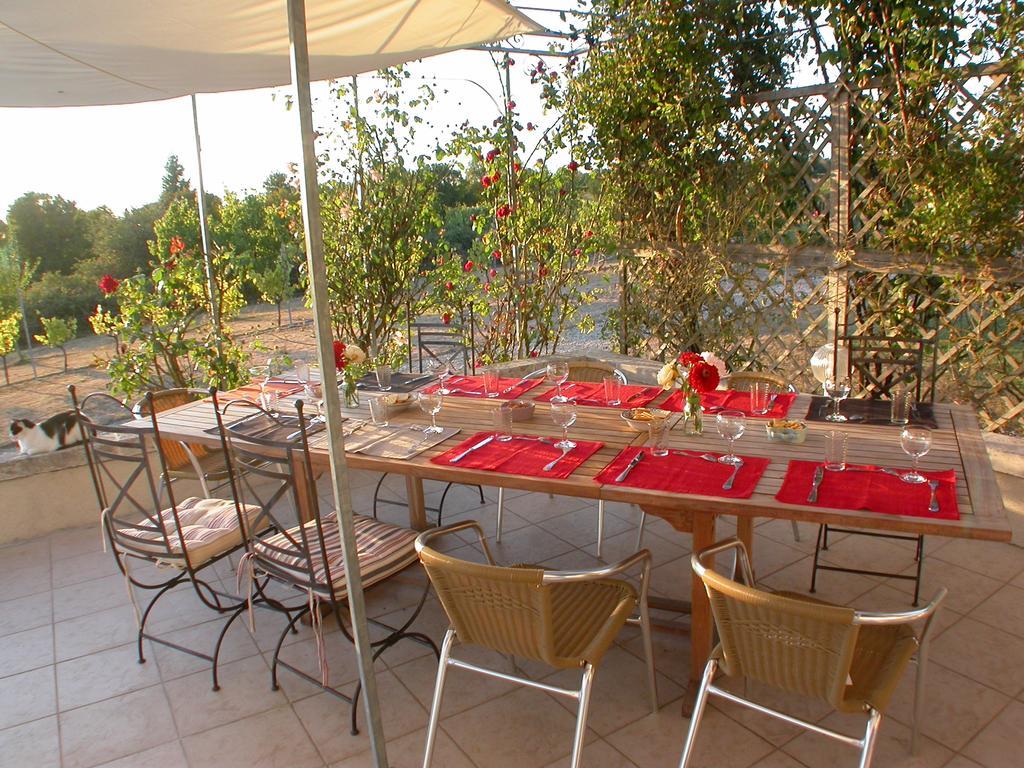 Chambres D'Hotes L'En Haut Des Vignes Mérignac 外观 照片