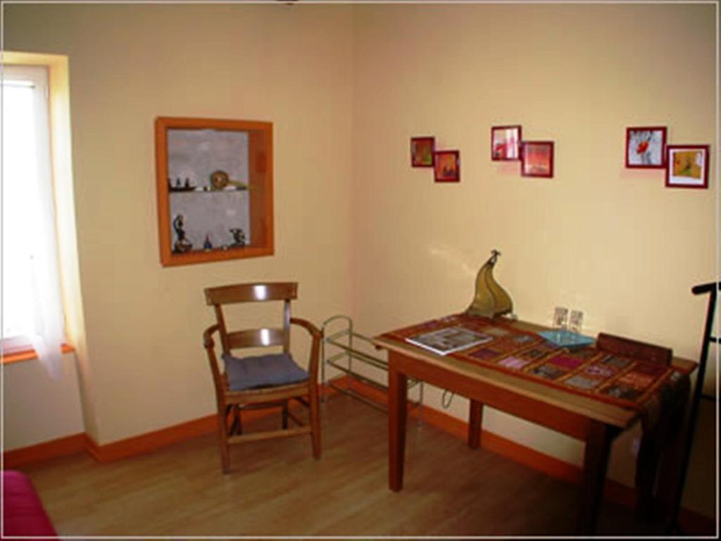 Chambres D'Hotes L'En Haut Des Vignes Mérignac 外观 照片